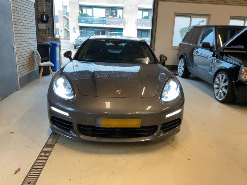 Porsche Panamera S E-Hybrid 2015 – снимка 14