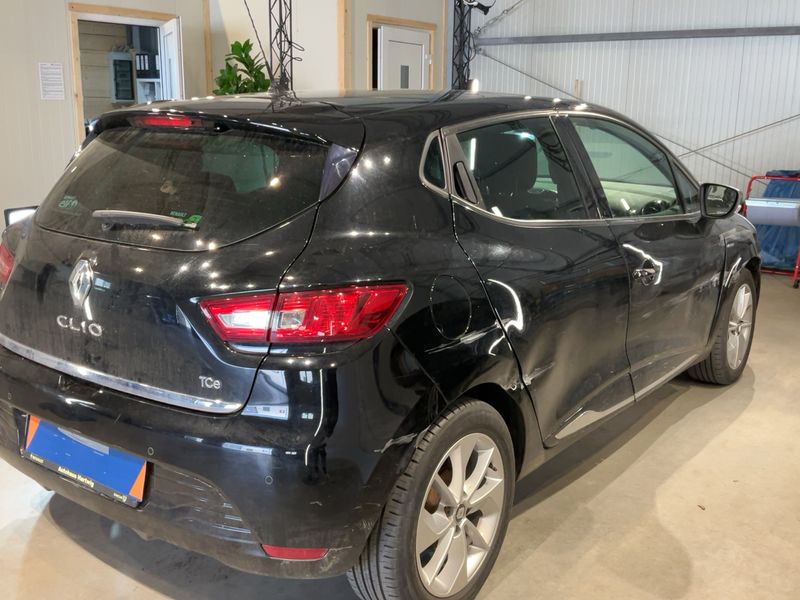 Renault Clio 0.9 Limited 2016 – снимка 8