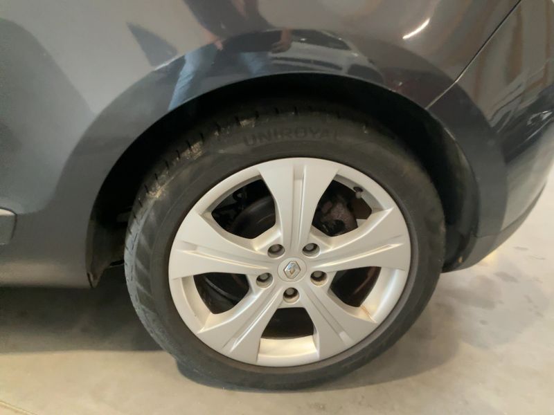Renault Megane 1.4 TCe Dynamique 2010 – снимка 5