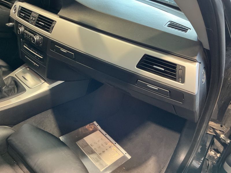 BMW 3er 318i 2012 – снимка 27