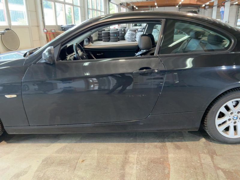 BMW 3er 318i 2012 – снимка 4