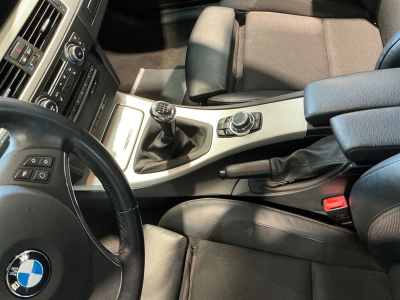BMW 3er 318i 2012 – снимка 37
