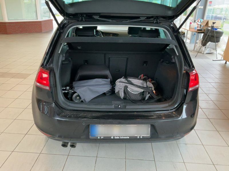 Volkswagen Golf VII 2.0 TDI Allstar BlueMotion Tech 2017 – снимка 15