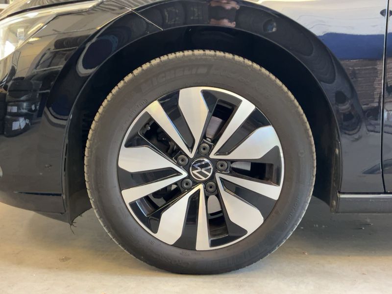 Volkswagen Golf VIII 2.0 TDI Move 2023 – снимка 3