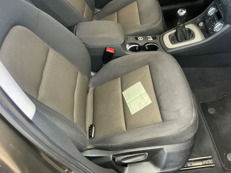 Audi Q3 2.0 TDI quattro 2013 – снимка 31