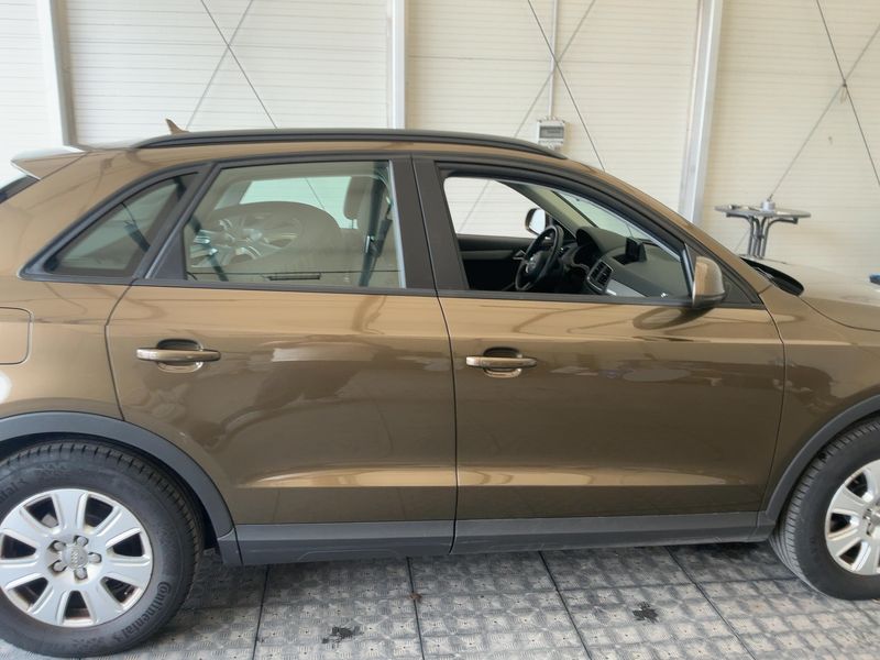 Audi Q3 2.0 TDI quattro 2013 – снимка 10