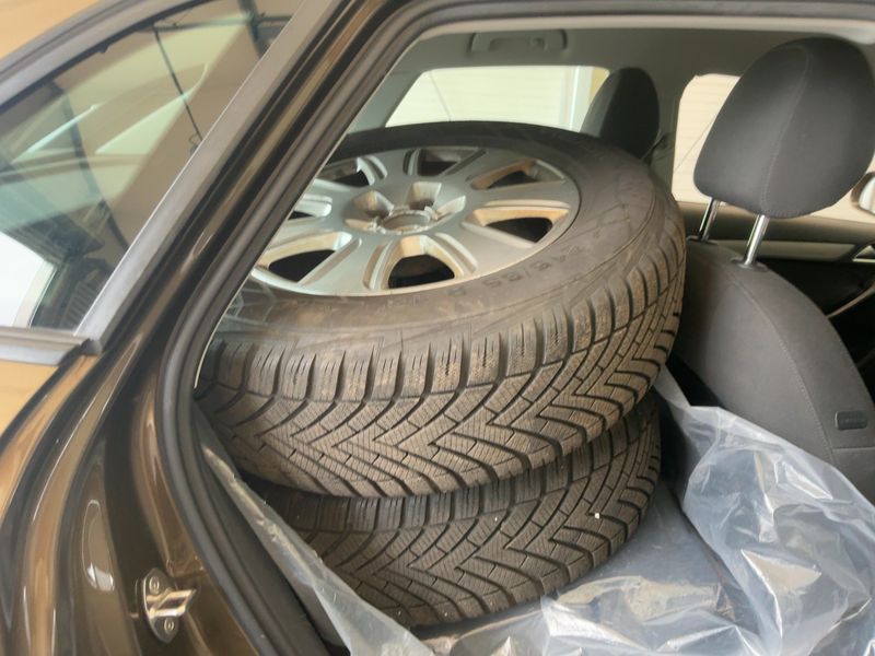 Audi Q3 2.0 TDI quattro 2013 – снимка 20