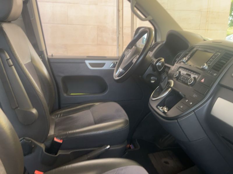 Volkswagen T5 Multivan 2.0 TDI Highline 4Motion 2012 – снимка 16