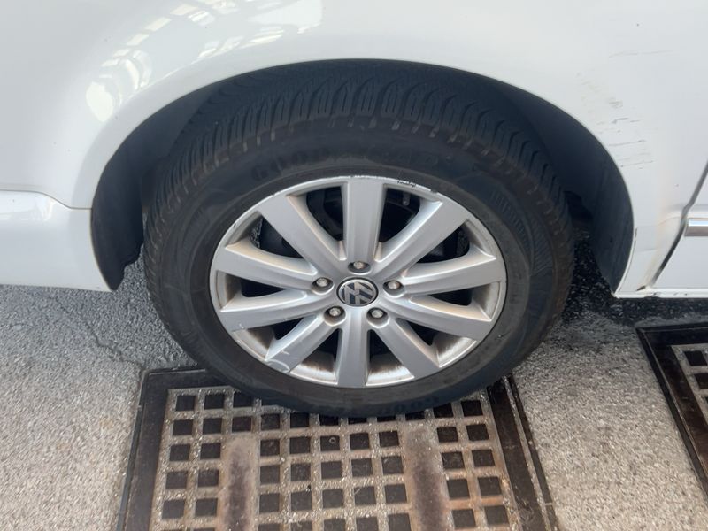 Volkswagen T5 Multivan 2.0 TDI Highline 4Motion 2012 – снимка 9