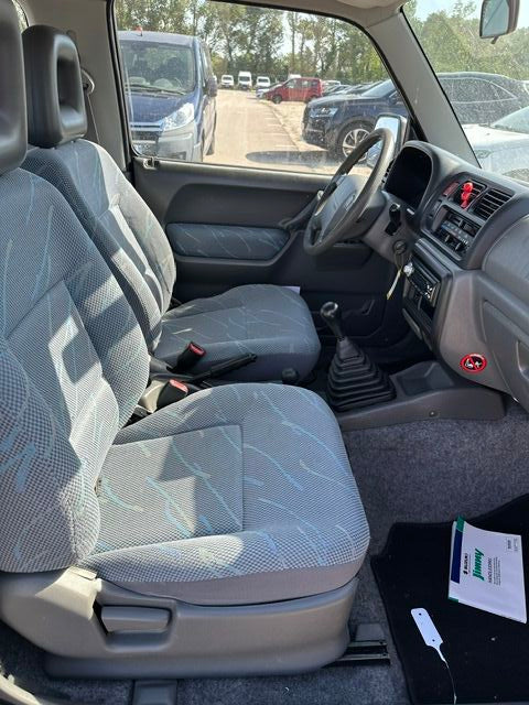 Suzuki Jimny 1.3 Cool 2001 – снимка 16