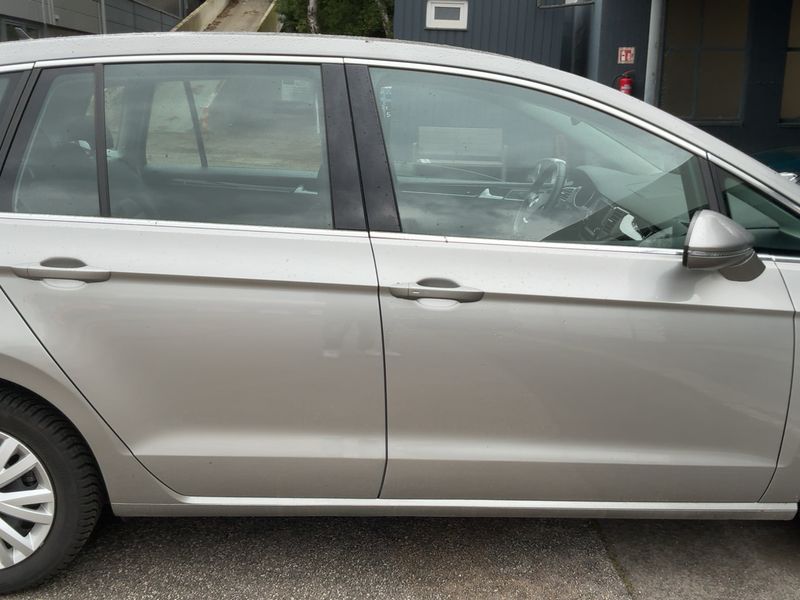 Volkswagen Golf VII Sportsvan 1.4 TSI Highline BlueMotion Tech 2015 – снимка 10