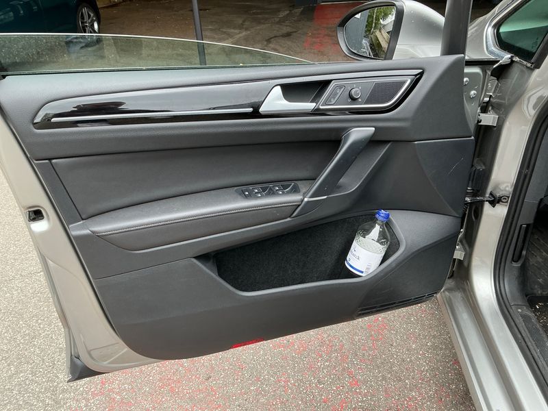 Volkswagen Golf VII Sportsvan 1.4 TSI Highline BlueMotion Tech 2015 – снимка 29
