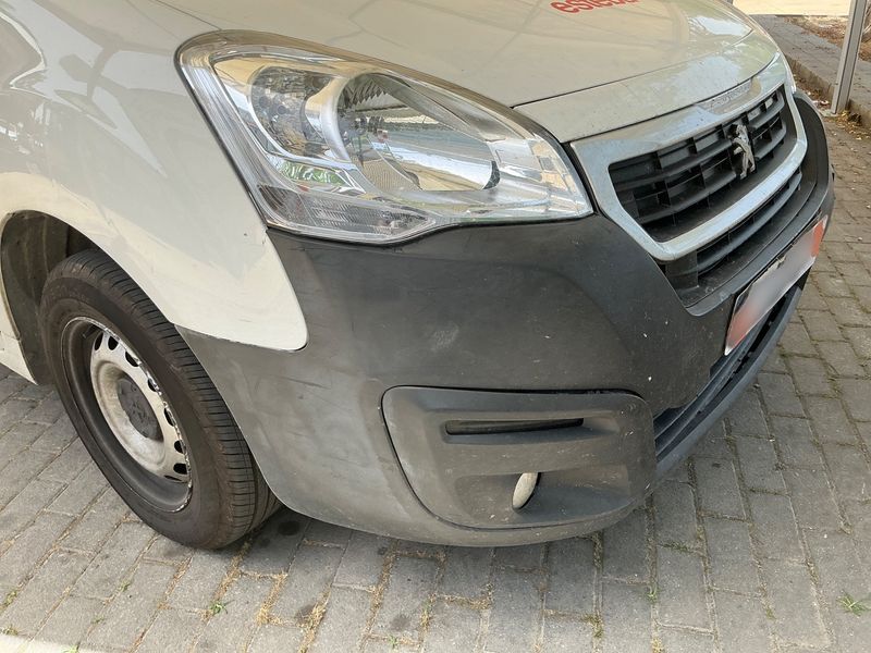 Peugeot Partner 1.6 Blue-HDi L1 Komfort Plus 2017 – снимка 40