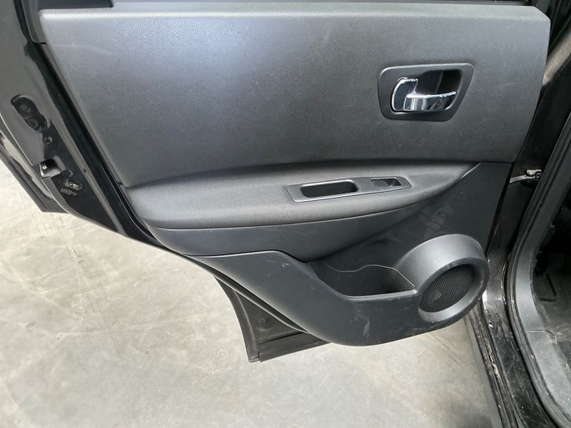 Nissan Qashqai 1.5 Turbodiesel I-Way 2013 – снимка 22