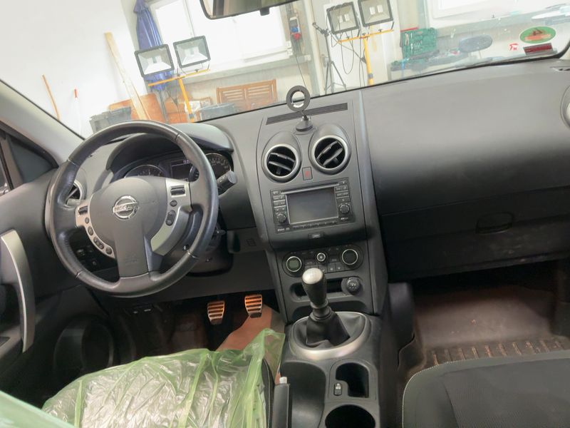 Nissan Qashqai 1.5 Turbodiesel I-Way 2013 – снимка 17