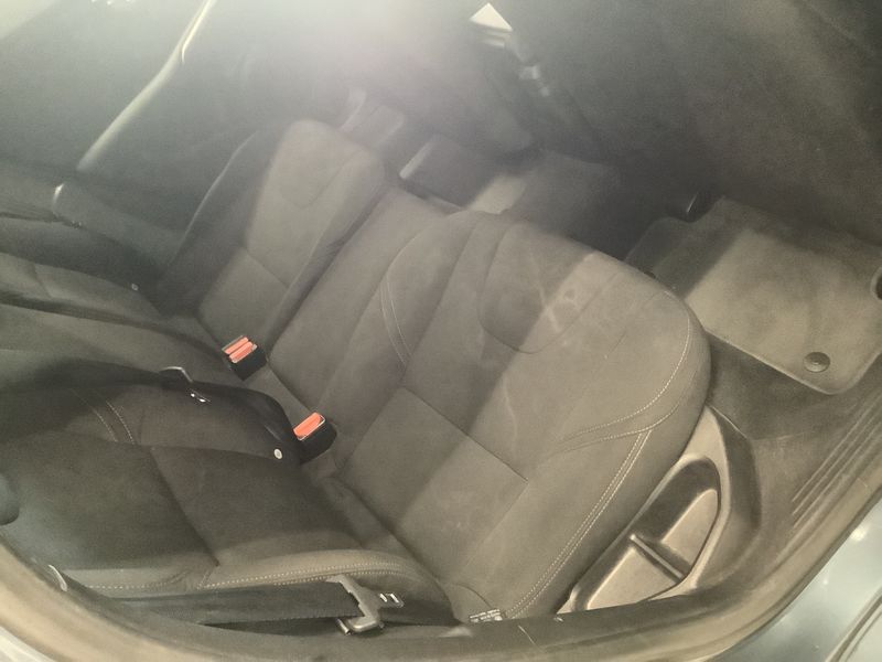 Volvo V40 1.6 D2 Kinetic 2013 – снимка 27