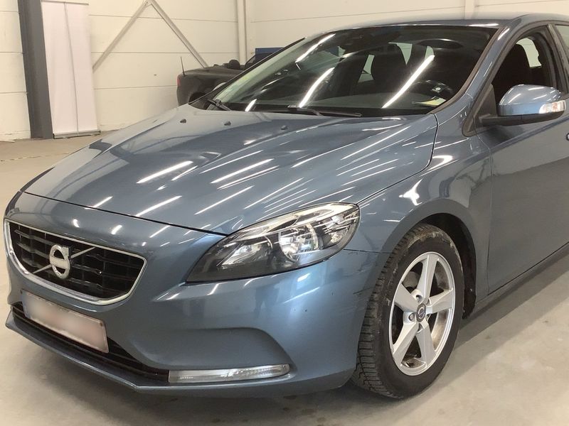 Volvo V40 1.6 D2 Kinetic 2013 – снимка 2