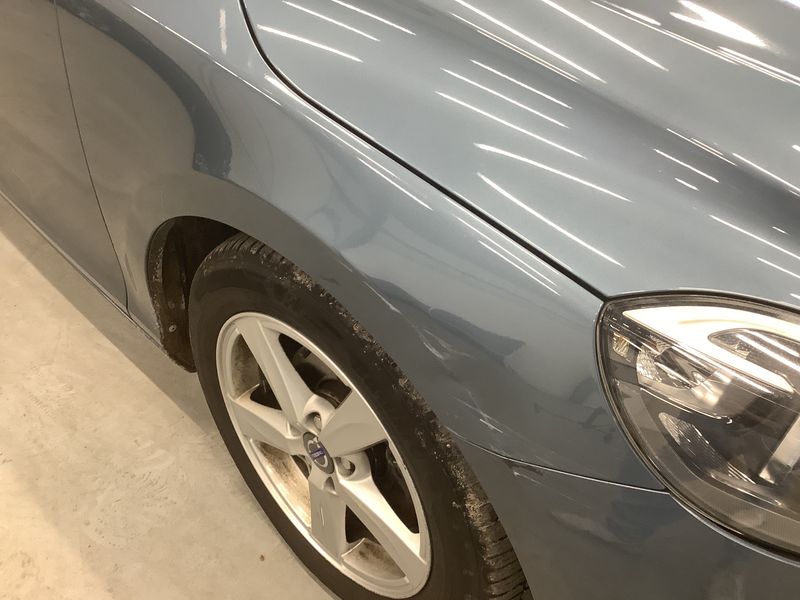 Volvo V40 1.6 D2 Kinetic 2013 – снимка 22