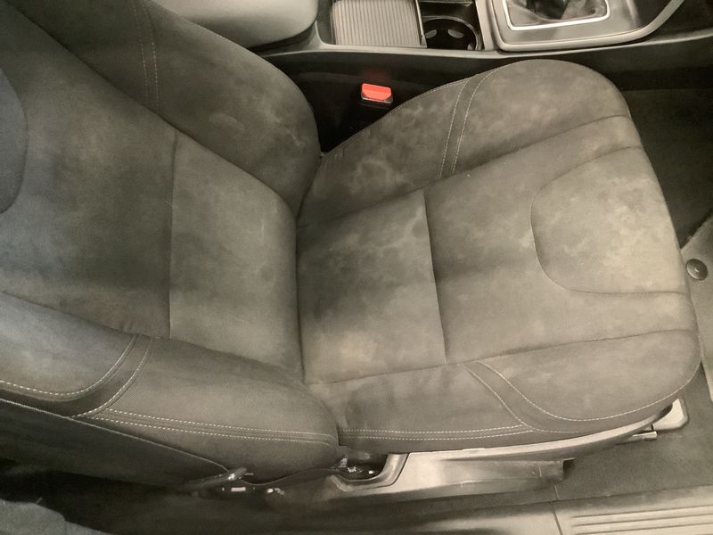 Volvo V40 1.6 D2 Kinetic 2013 – снимка 26