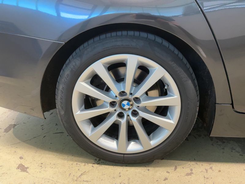 BMW 5er 520d xDrive 2016 – снимка 19