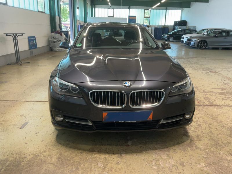BMW 5er 520d xDrive 2016 – снимка 9