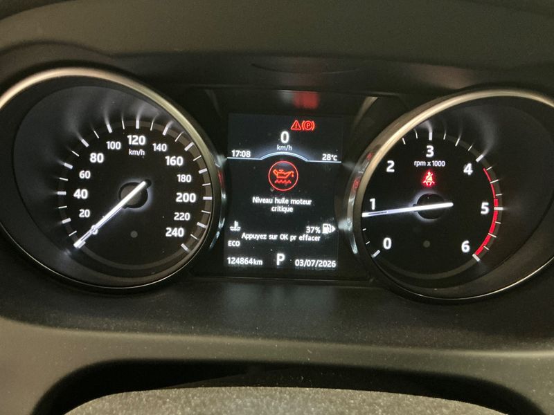 Land Rover Discovery Sport 2.0 Td4 Pure 2016 – снимка 29