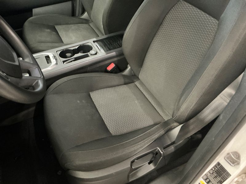 Land Rover Discovery Sport 2.0 Td4 Pure 2016 – снимка 26