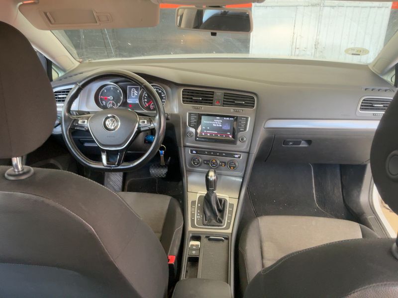 Volkswagen Golf VII 1.6 TDI Edition BlueMotion Tech 2014 – снимка 17