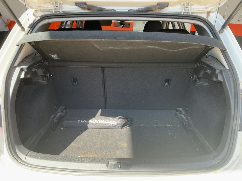 Volkswagen Golf VII 1.6 TDI Edition BlueMotion Tech 2014 – снимка 15