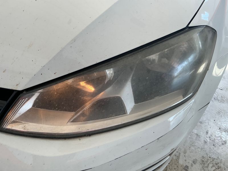 Volkswagen Golf VII 1.6 TDI Edition BlueMotion Tech 2014 – снимка 44