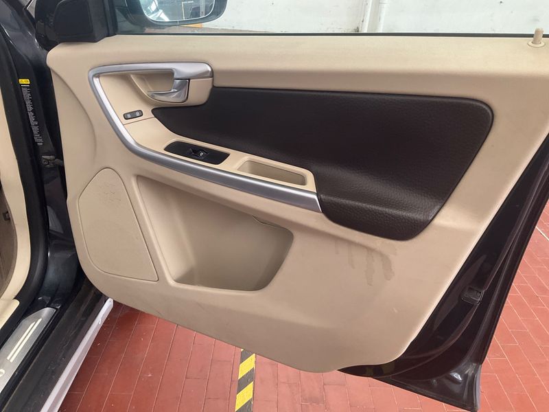 Volvo XC60 3.0 T6 Summum AWD 2009 – снимка 37