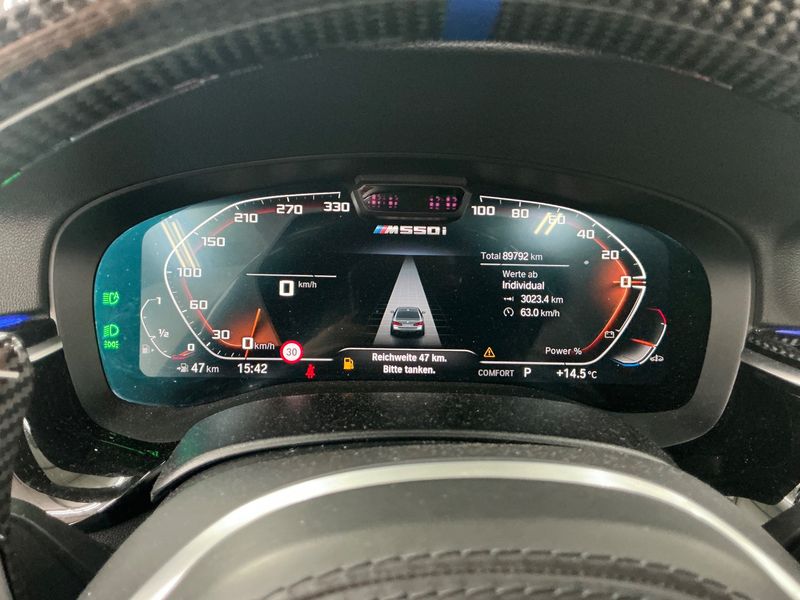 BMW 5er M550i xDrive 2021 – снимка 18