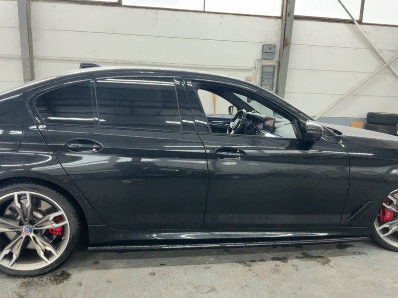 BMW 5er M550i xDrive 2021 – снимка 10