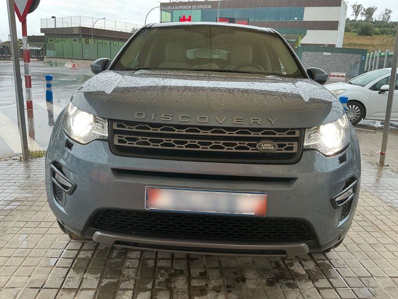 Land Rover Discovery Sport 2.0 Td4 SE AWD 2018 – снимка 14