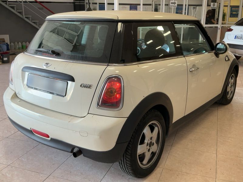MINI One 2010 – снимка 8