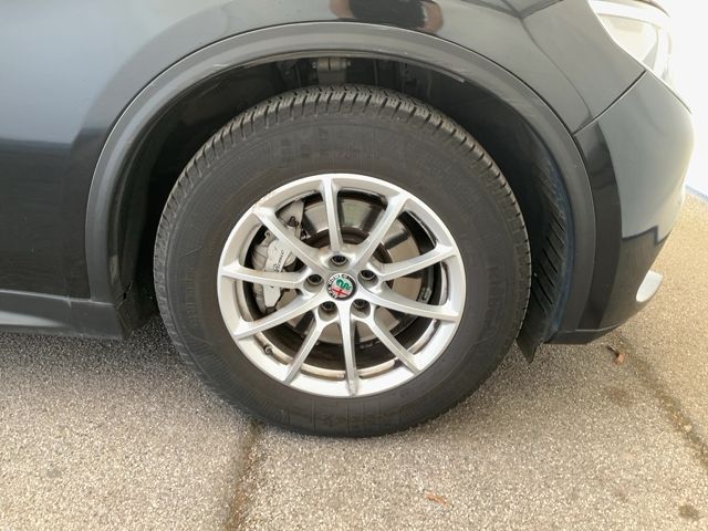 Alfa Romeo Stelvio 2.2 JTDM Business 2WD 2017 – снимка 11