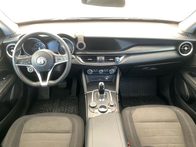 Alfa Romeo Stelvio 2.2 JTDM Business 2WD 2017 – снимка 17