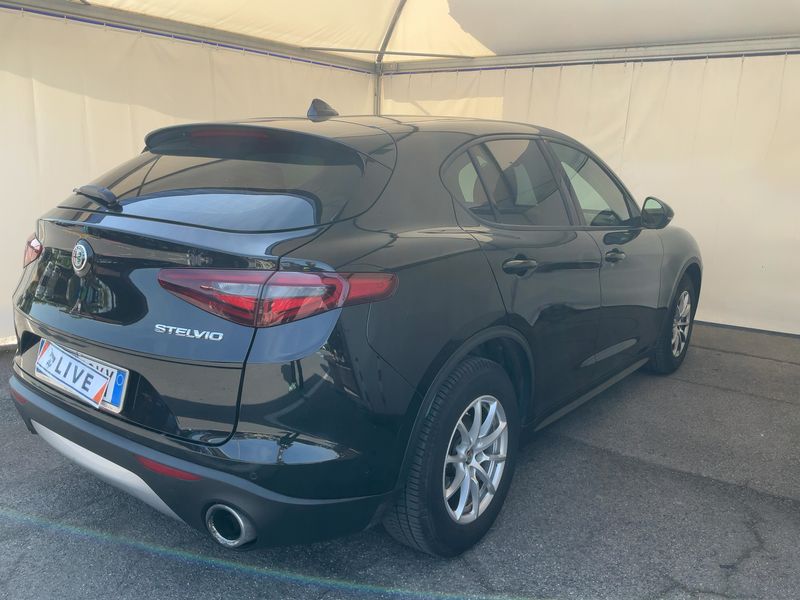 Alfa Romeo Stelvio 2.2 JTDM Business 2WD 2017 – снимка 8