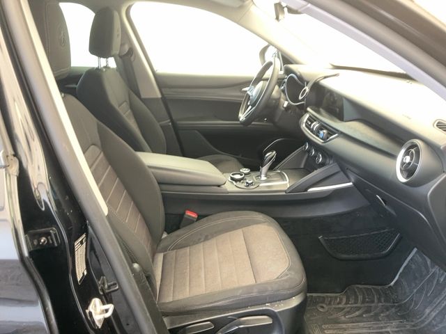 Alfa Romeo Stelvio 2.2 JTDM Business 2WD 2017 – снимка 16
