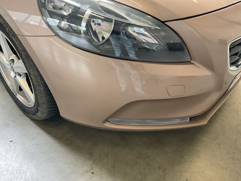 Volvo V40 2.0 D2 Kinetic 2016 – снимка 30