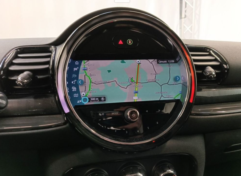 MINI Clubman One D Essential Trim 2022 – снимка 13