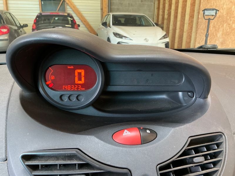 Renault Twingo 1.2 Authentique 2010 – снимка 4