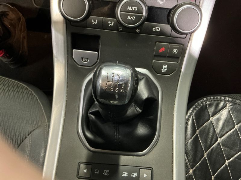 Land Rover Evoque 2.0 Td4 Pure 2016 – снимка 25