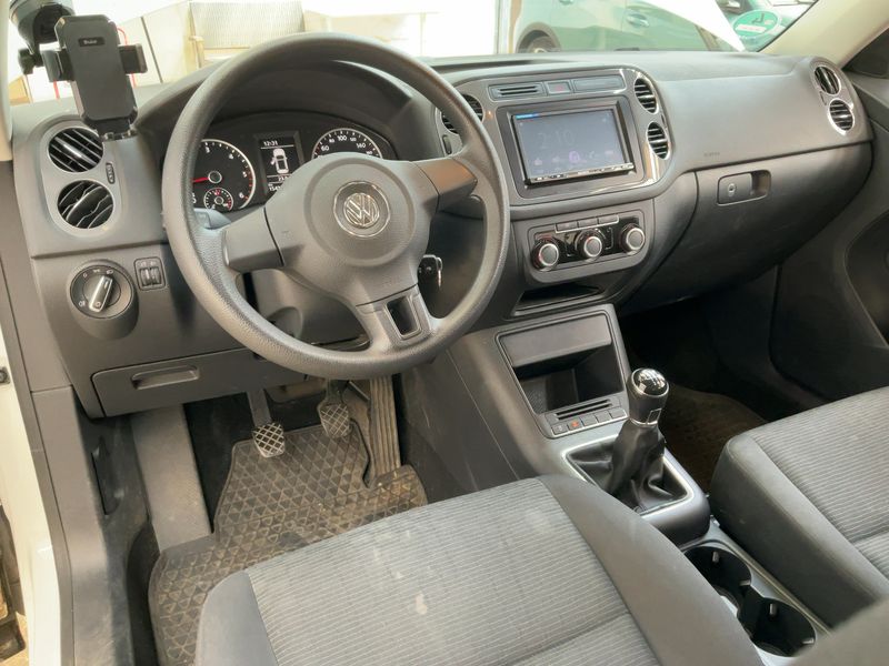 Volkswagen Tiguan 2.0 TDI Trend & Fun BlueMotion Tech 2014 – снимка 17