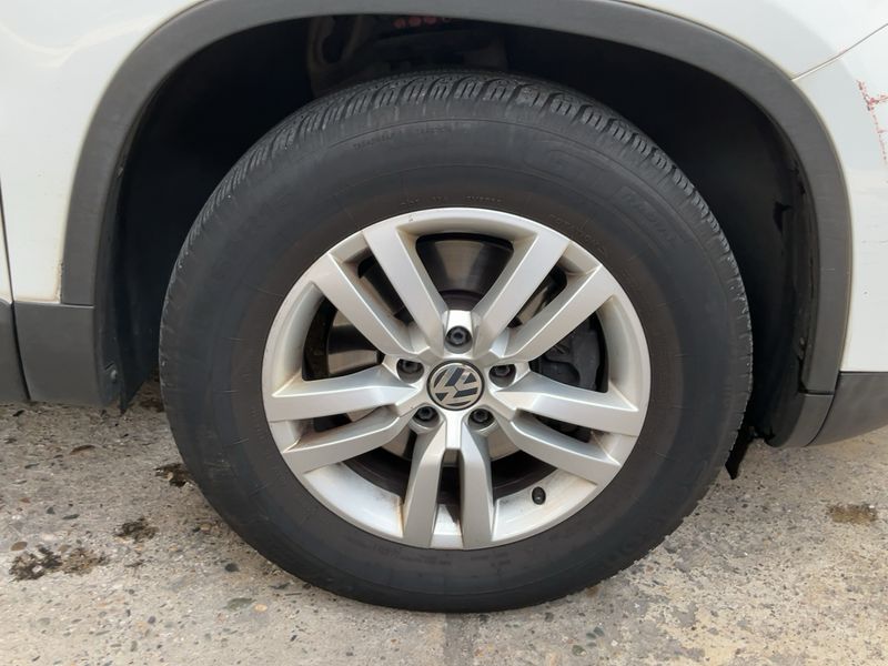 Volkswagen Tiguan 2.0 TDI Trend & Fun BlueMotion Tech 2014 – снимка 11