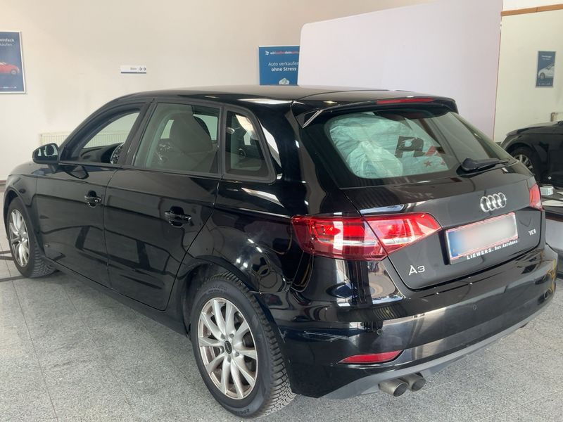 Audi A3 Sportback 2.0 TDI 2017 – снимка на щета