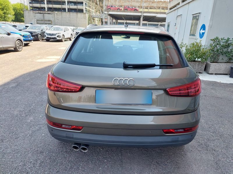 Audi Q3 2.0 TDI Business 2016 – снимка на щета 4