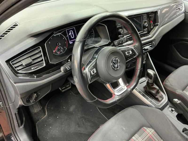 Volkswagen Polo 2.0 TSI GTI 2020 – снимка 28