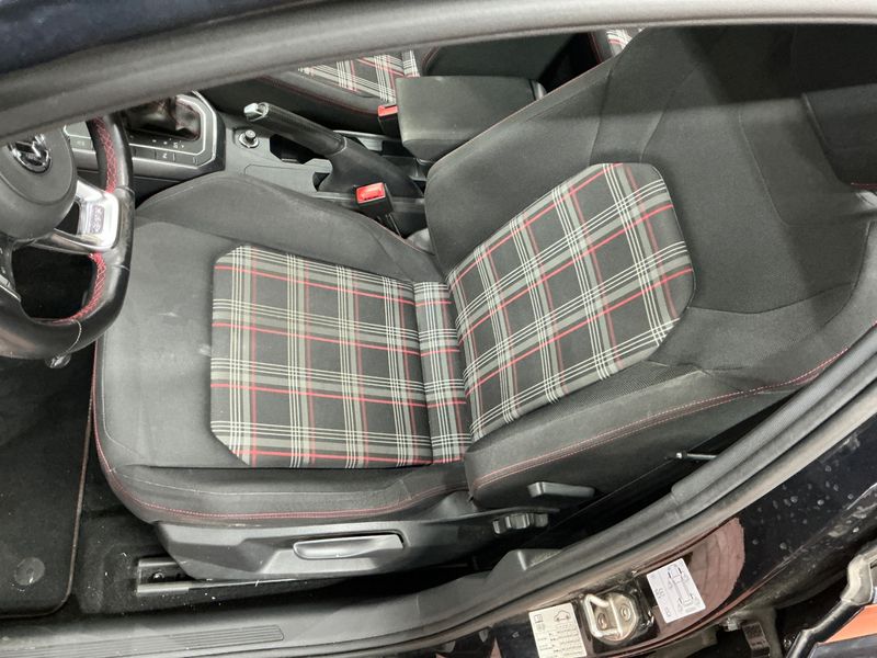 Volkswagen Polo 2.0 TSI GTI 2020 – снимка 27