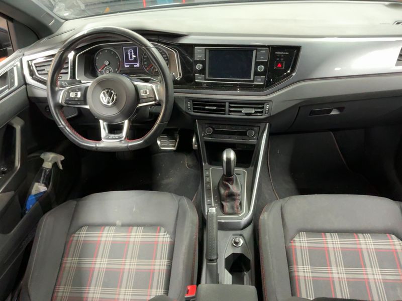 Volkswagen Polo 2.0 TSI GTI 2020 – снимка 17